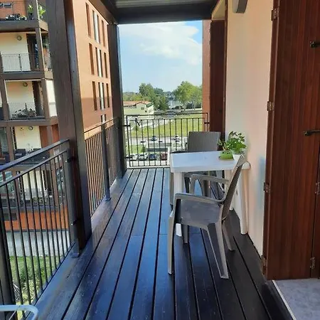 B&B Near The Old Town And City Center Of Ferrara - Private Parking Spot On The River - Amazing View Ferrara