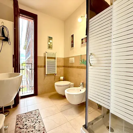 Appartamento Near The Old Town And Center Of - Private Parking Spot On The River - Amazing View *